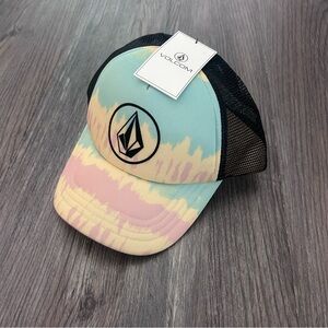 Volcom Trucker Hat NWT